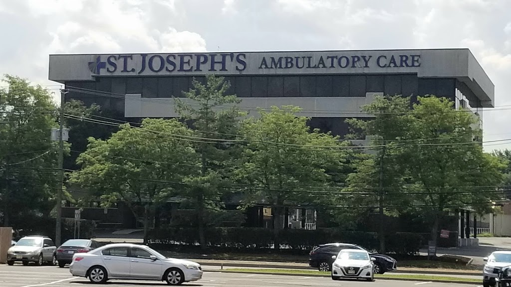 St Joseph Hospital | 57 Willowbrook Blvd, Wayne, NJ 07470, USA | Phone: (973) 754-4060