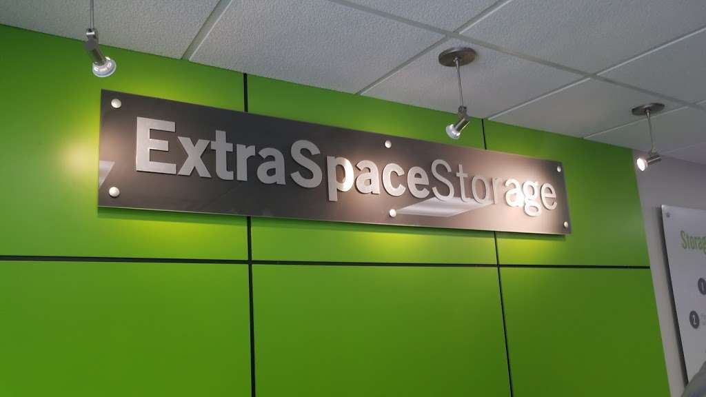 Extra Space Storage | 22 Hollywood Ave, Ho-Ho-Kus, NJ 07423, USA | Phone: (201) 652-0622