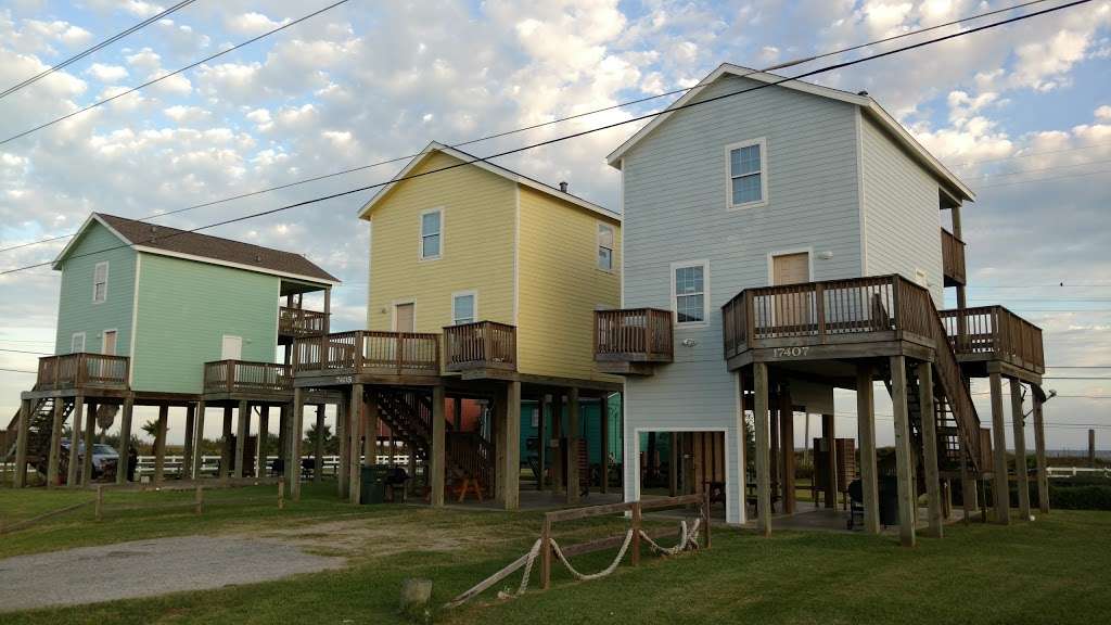 3BeachHouses, Jamaca Beach, Galveston, TX | 17407 Termini-San Luis Pass Rd, Galveston, TX 77550, USA | Phone: (281) 338-9800