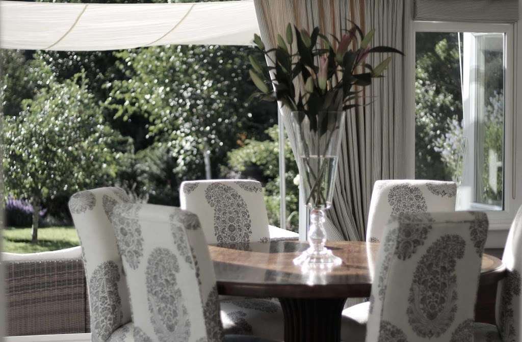 Taylor & Paix Interiors | The Nuttery, Chapel St, Ryarsh, West Malling ME19 5LW, UK | Phone: 01732 848852