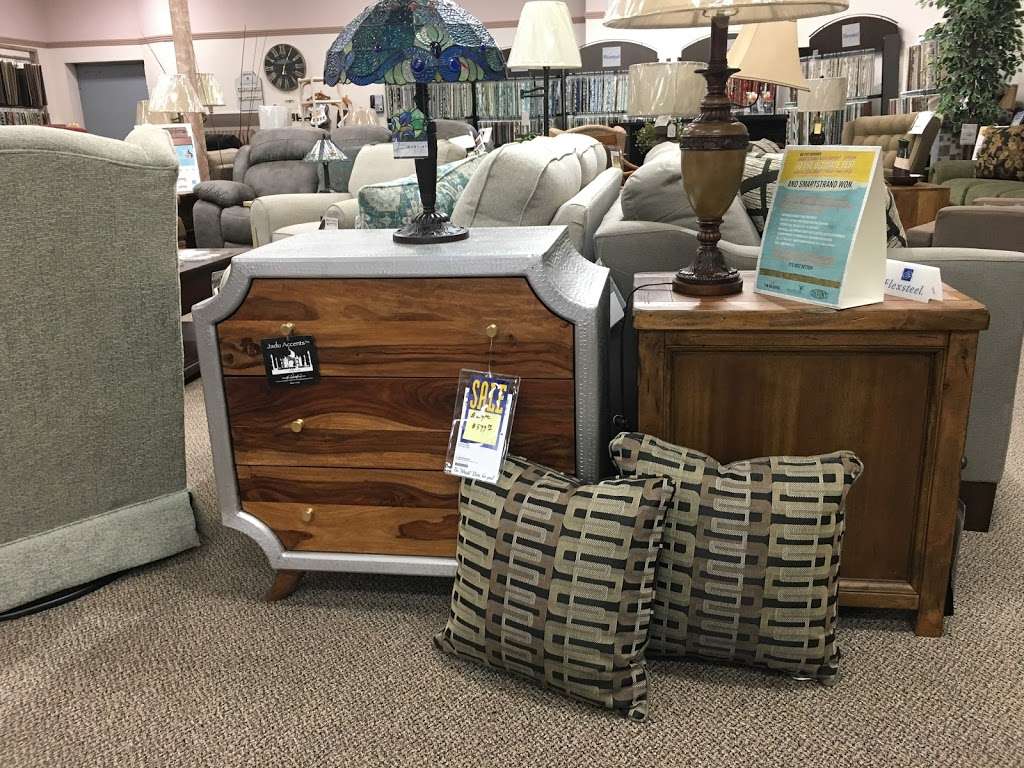 Wrights Furniture | 115 E Madison St, Pontiac, IL 61764 | Phone: (815) 844-7177