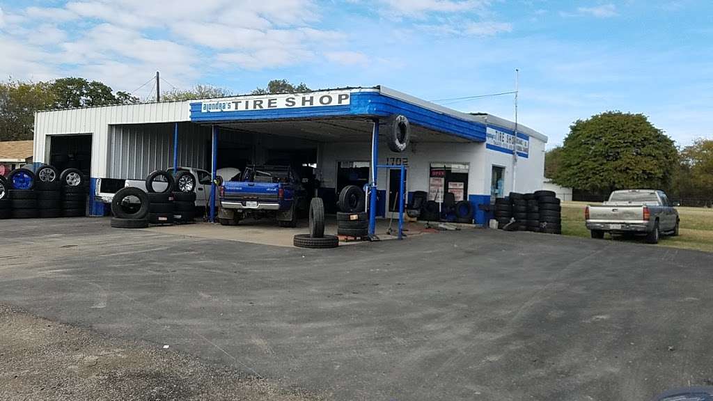 Alondras Tire Shop Seagoville | 1702 N Hwy 175, Seagoville, TX 75159, USA | Phone: (469) 510-8933