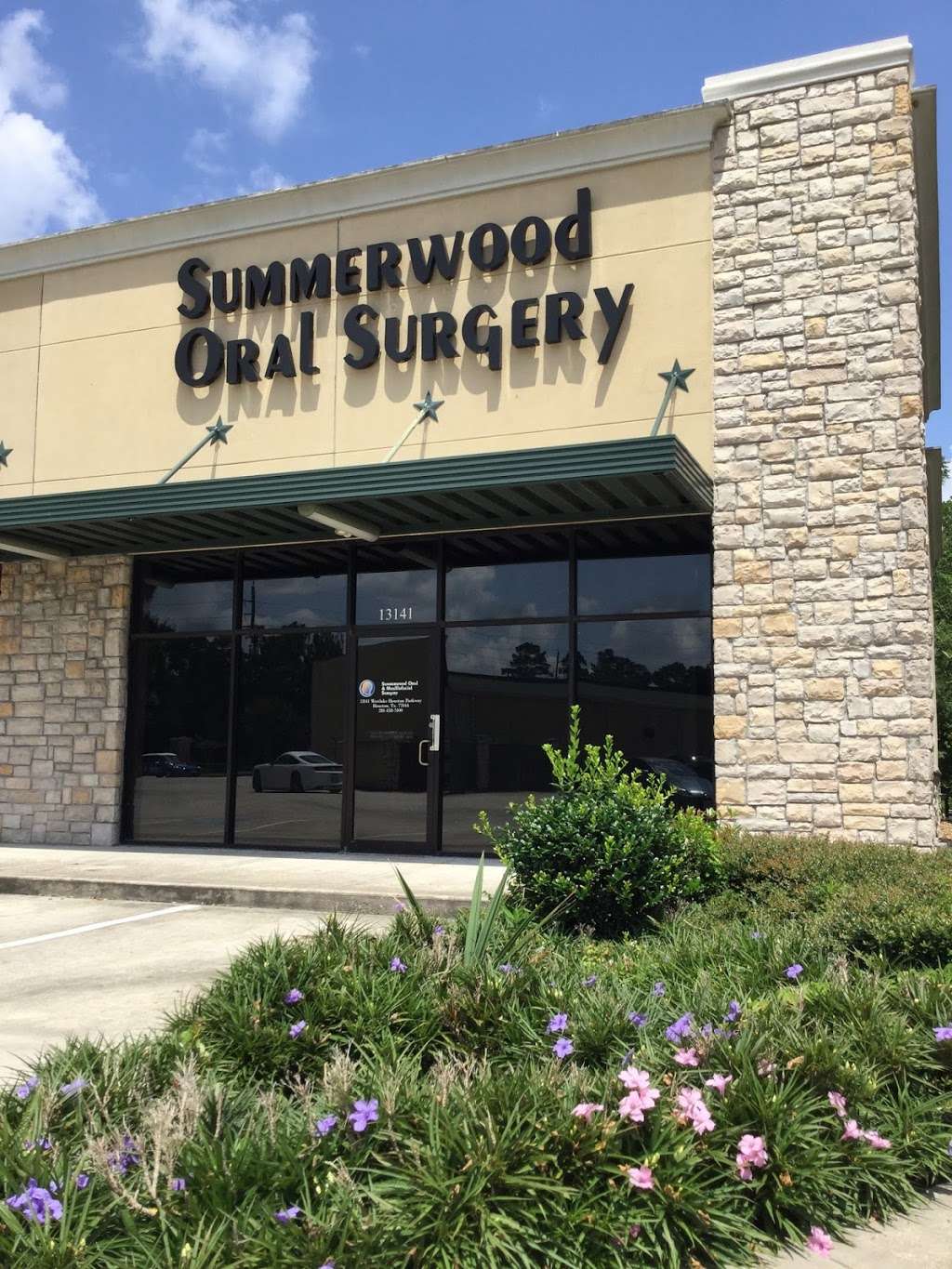 Summerwood Oral & Maxillofacial Surgery | 13141 W Lake Houston Pkwy, Houston, TX 77044, USA | Phone: (281) 458-7400