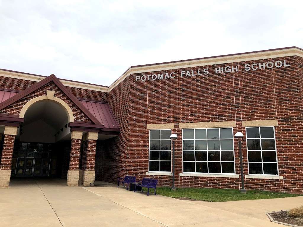 Potomac Falls High School | 46400 Algonkian Pkwy, Potomac Falls, VA 20165, USA | Phone: (571) 434-3200