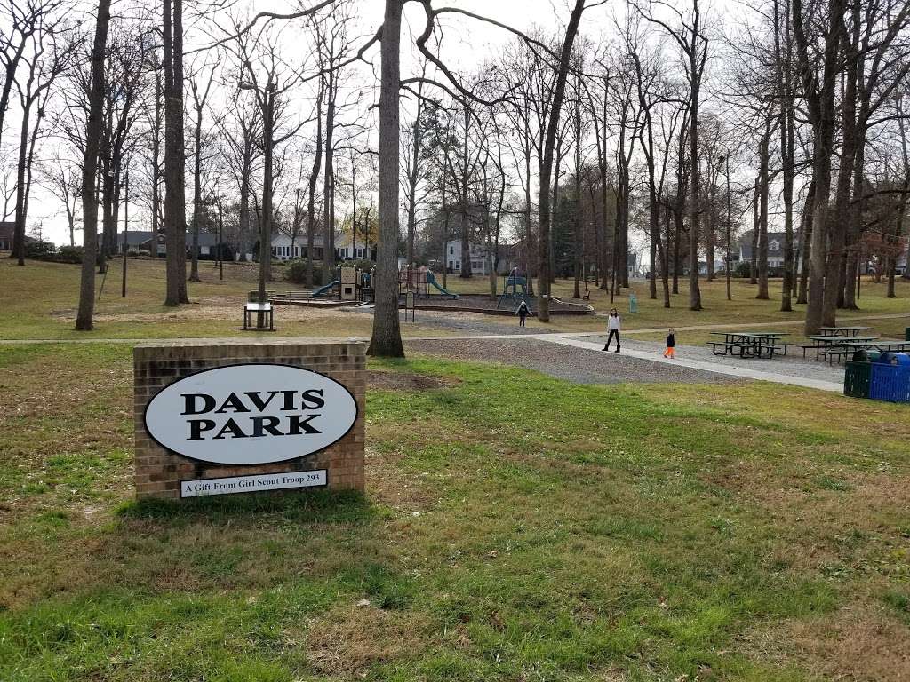 Davis Park | 204 Park Dr, Belmont, NC 28012, USA | Phone: (704) 825-8191