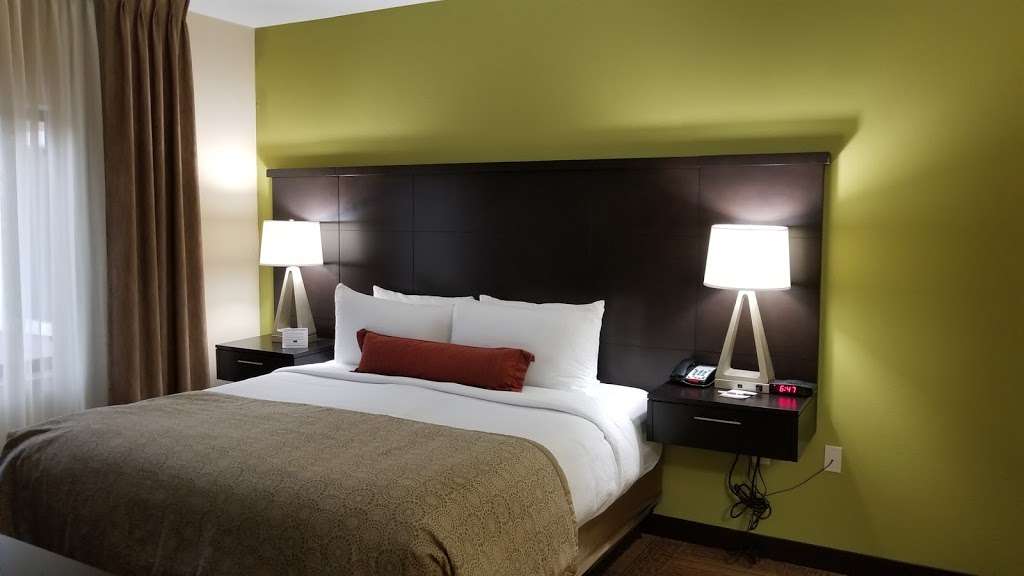 Staybridge Suites Tomball - Spring Area | 10011 Farm to Market 2920, Tomball, TX 77375, USA | Phone: (832) 639-8310