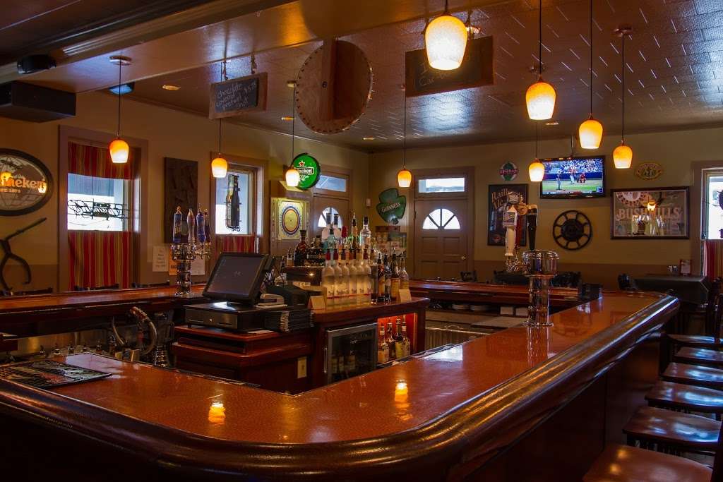 Third Rail Restaurant & Bar | 404 Main St, Blandon, PA 19510 | Phone: (610) 916-9041