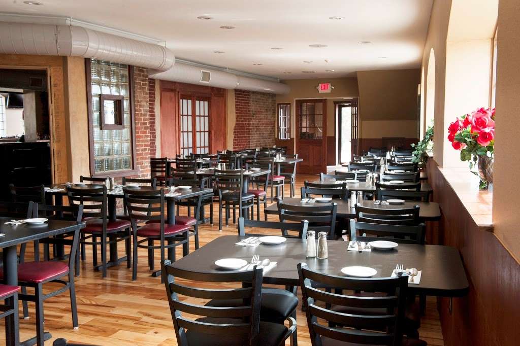 Ashburner Inn | 8400 Torresdale Ave, Philadelphia, PA 19136, USA | Phone: (267) 343-7788