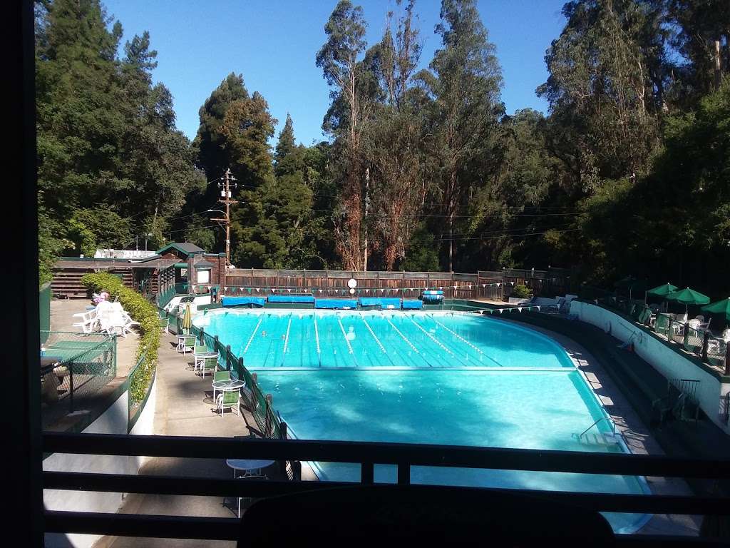 Montclair Swim Club | 1901 Woodhaven Way, Oakland, CA 94611, USA | Phone: (510) 339-2500