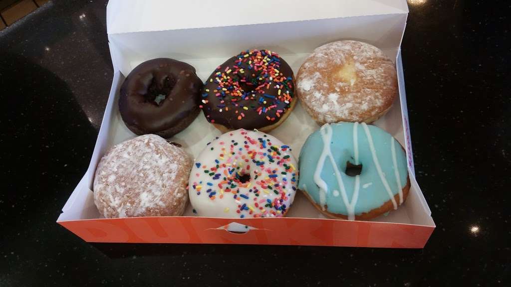 Dunkin Donuts | 3850 Shadeland Ave, Indianapolis, IN 46226, USA | Phone: (317) 541-1143