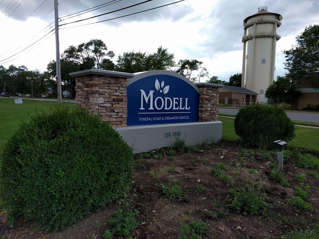 Modell Funeral Home | 7710 Cass Avenue, Darien, IL 60561, USA | Phone: (630) 852-3595