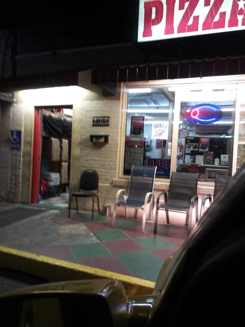 Pizza Land | 3104 NW 16th St, Oklahoma City, OK 73107, USA | Phone: (405) 521-8788