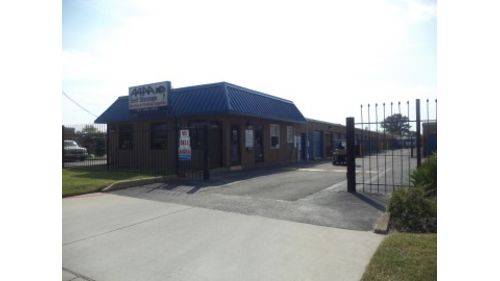 AAAA Self Storage & Moving | 426 Elm Ave, Portsmouth, VA 23704, USA | Phone: (757) 337-4745