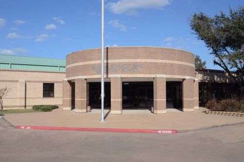 Bang Elementary School | 8900 Rio Grande Dr, Houston, TX 77064, USA | Phone: (281) 897-4760