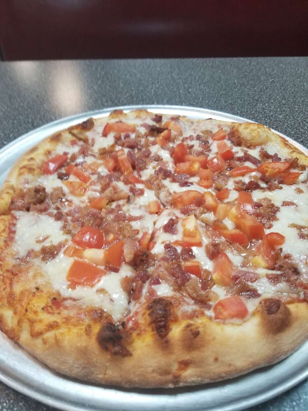 Five Star Pizza | 500 E Osceola Pkwy, Kissimmee, FL 34744, USA | Phone: (407) 483-3555