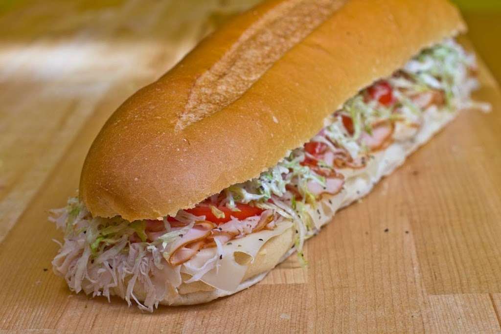 Mr Subs 3 | 1831 Paterson St, Rahway, NJ 07065, USA | Phone: (732) 381-7827