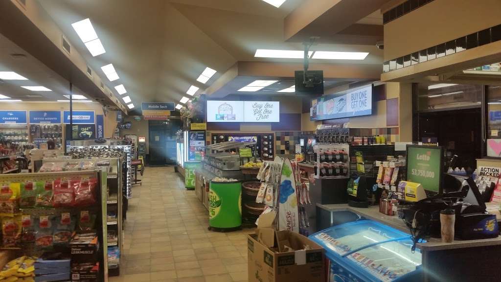 Loves Travel Stop | 12 W Northbrook Dr, Dwight, IL 60420, USA | Phone: (815) 584-9545