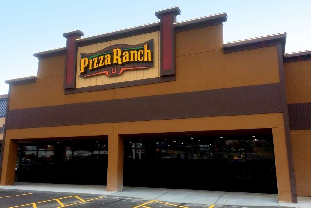 Pizza Ranch | 3007 N Belt Hwy Suite A, St Joseph, MO 64506, USA | Phone: (816) 259-5260