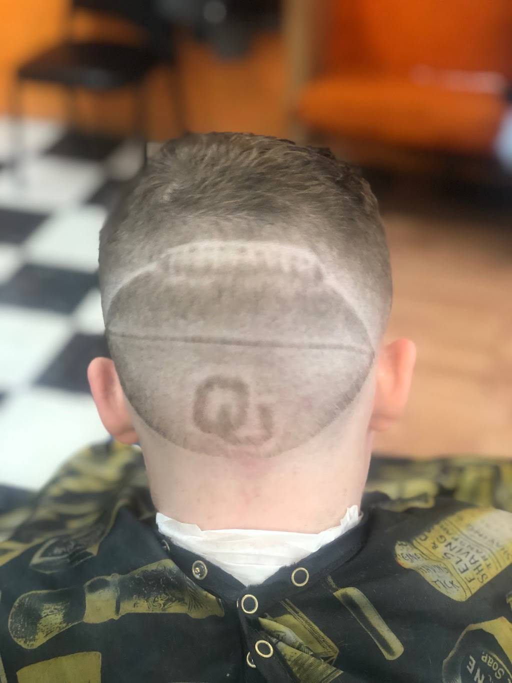 JB’s Barbershop #5 | 737 N Moore Ave, Moore, OK 73160, USA | Phone: (405) 759-2122