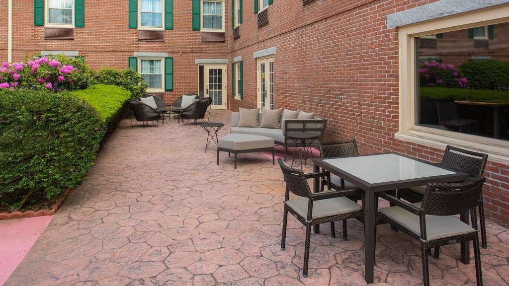 Courtyard by Marriott Boston Lowell/Chelmsford | 30 Industrial Ave E, Lowell, MA 01852, USA | Phone: (978) 458-7575