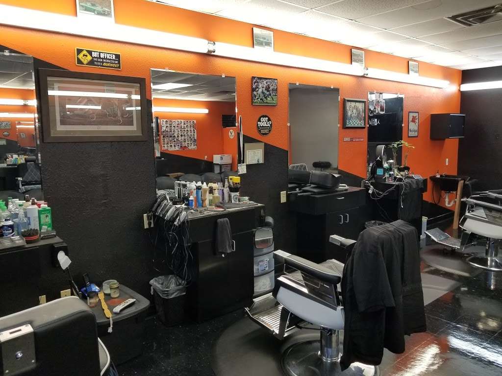 The Service Station Barber Shop | 1830 Range Dr #103, Mesquite, TX 75149, USA | Phone: (469) 886-5222