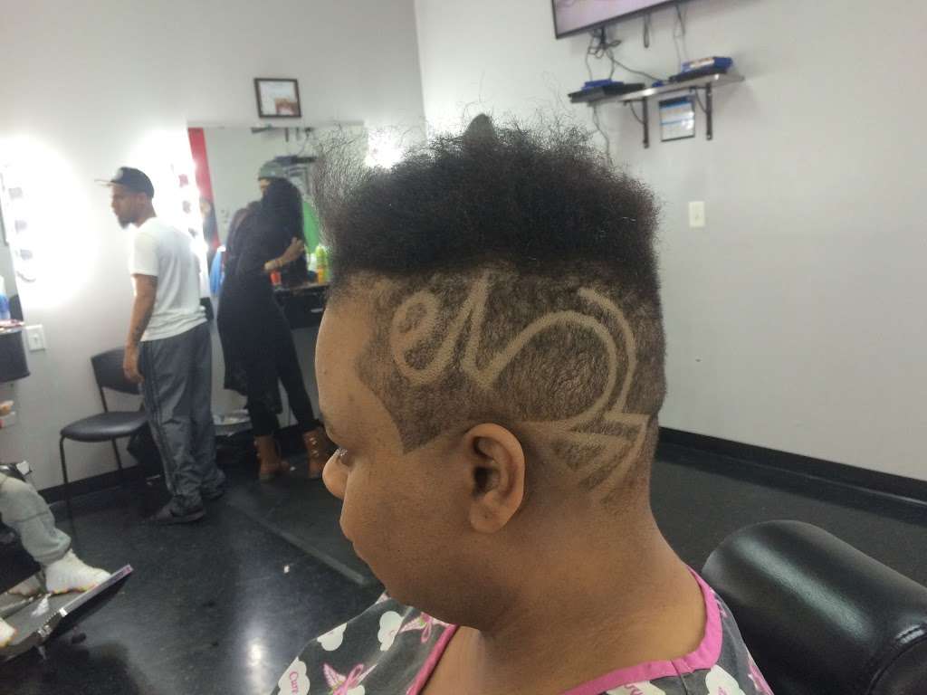 Platinum Cuts Barbershop | 901 North Point Blvd a, Baltimore, MD 21224, USA | Phone: (443) 530-3843