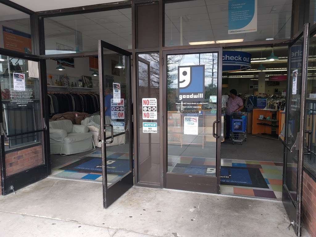 Goodwill Retail Store & Donation Center | 2200 South Dakota Ave NE, Washington, DC 20018 | Phone: (202) 715-2658