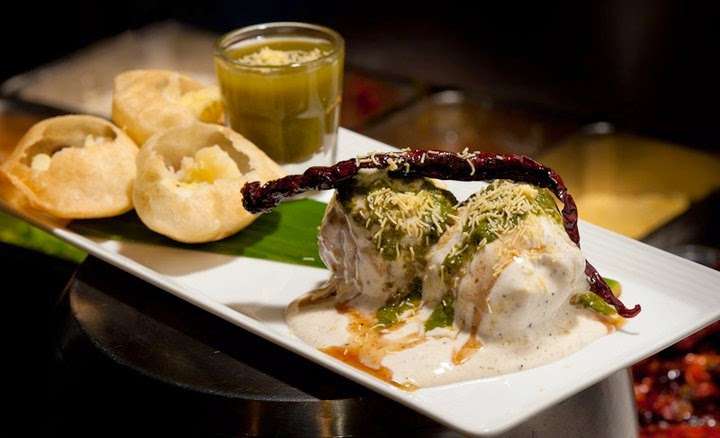 Gaylord Fine Indian Cuisine | 555 Mall Dr, Schaumburg, IL 60173, USA | Phone: (847) 619-3300