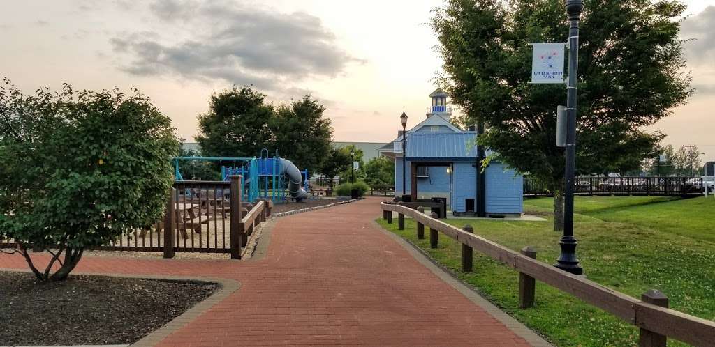 Carteret Waterfront Park | 200 Middlesex Ave, Carteret, NJ 07008, USA | Phone: (732) 541-3885