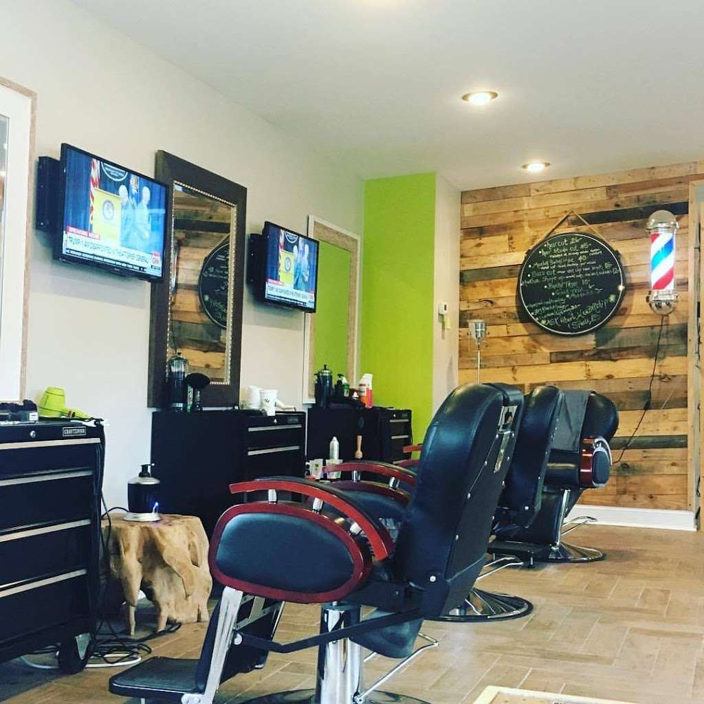 Miracolo Mens Barber Shop Studio | 304 N Main St, Doylestown, PA 18901 | Phone: (215) 348-8535