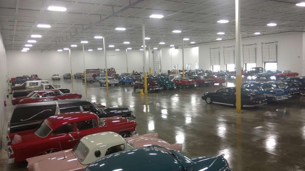 Gateway Classic Cars of Chicago | 1329 Commerce Dr, Crete, IL 60417, USA | Phone: (708) 444-4488