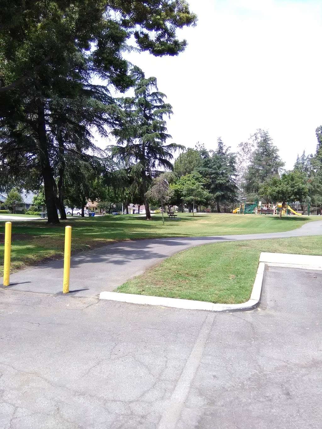 Del Rancho Park | 2014 S Cypress Ave, Ontario, CA 91762, USA | Phone: (909) 395-2020