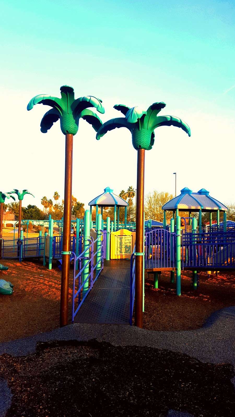 Grand Canal Linear Park | Glendale, AZ 85303, USA | Phone: (623) 930-2820