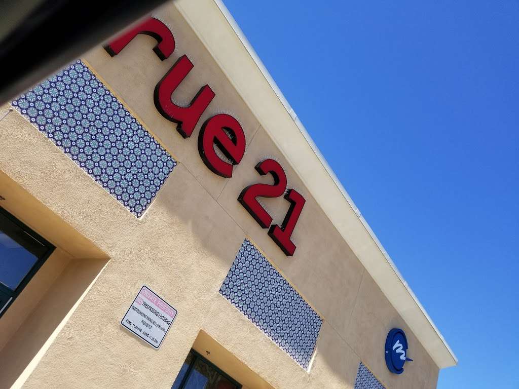 rue21 | 19023 Bear Valley Rd Suite 1, Apple Valley, CA 92308, USA | Phone: (760) 961-8299