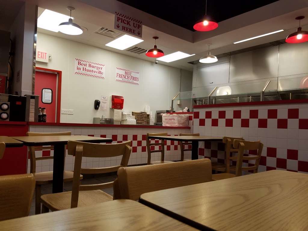 Five Guys | 1333 Bay Area Blvd #300, Webster, TX 77598 | Phone: (281) 332-1300