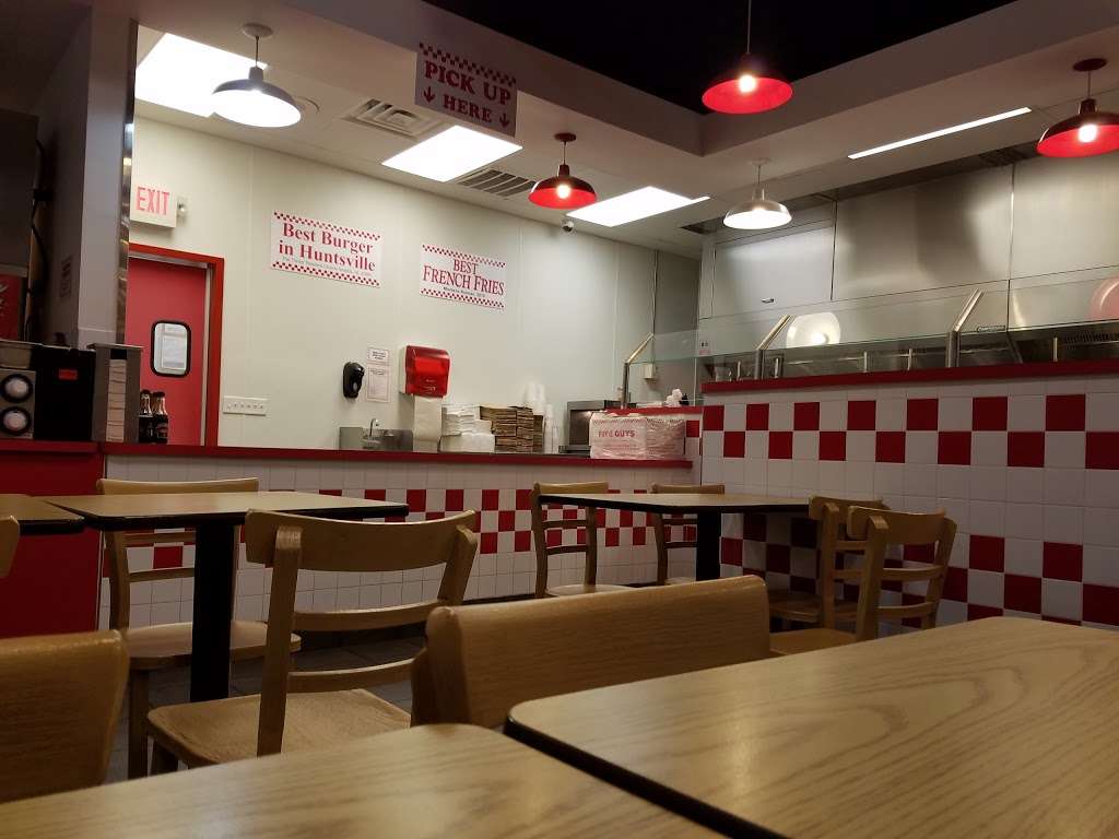 Five Guys | 1333 Bay Area Blvd #300, Webster, TX 77598, USA | Phone: (281) 332-1300