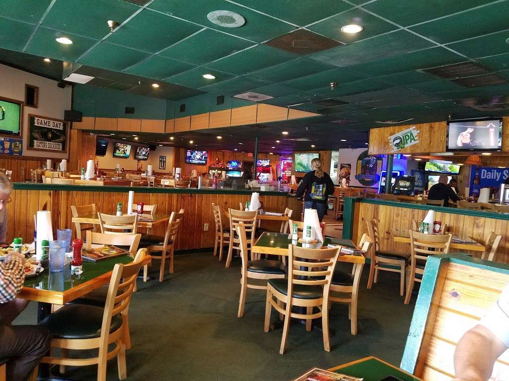 Gators Dockside | 3030 E Semoran Blvd, Apopka, FL 32703 | Phone: (407) 869-4222