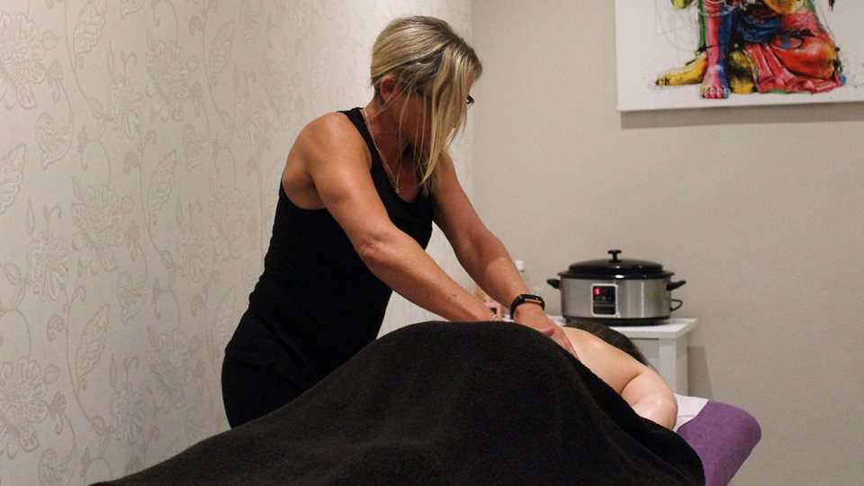 Sue Reilly Massage Therapist | Unit 1A, Sumners Hatch, Broadley Road, Harlow CM19 5RD, UK | Phone: 01279 452100