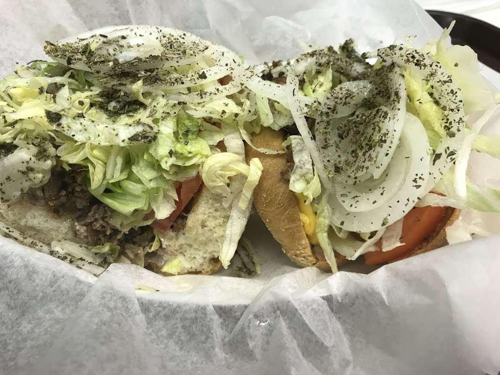 Hoagie Hut | 2807 Grand Ave, Waukegan, IL 60085, USA | Phone: (847) 249-8300