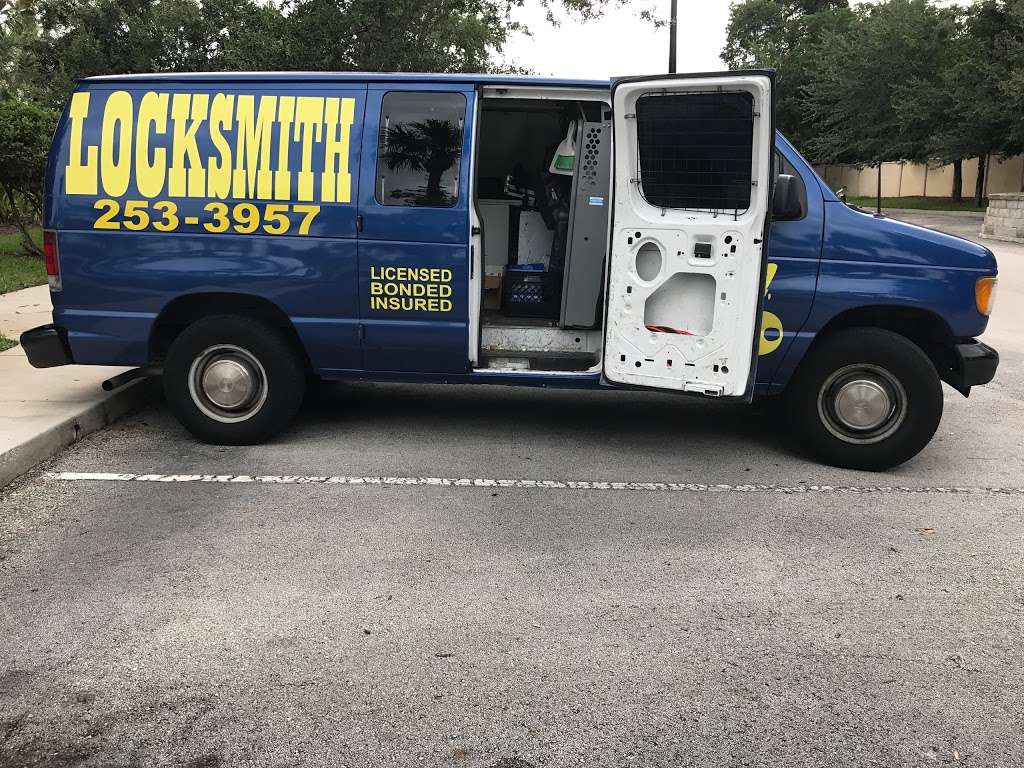 P.D.Q. Locksmith | 4155 Dow Rd suite r, Melbourne, FL 32934, USA | Phone: (321) 253-3957