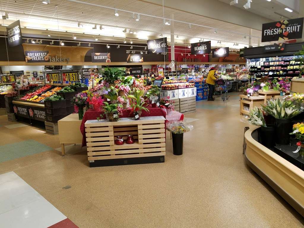 Stop & Shop | 4861 US Highway 9, Howell, NJ 07731, USA | Phone: (732) 901-9200