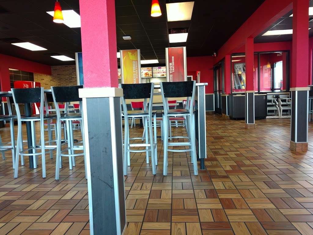 Burger King | 4092 South St, Lafayette, IN 47905, USA | Phone: (765) 447-3652