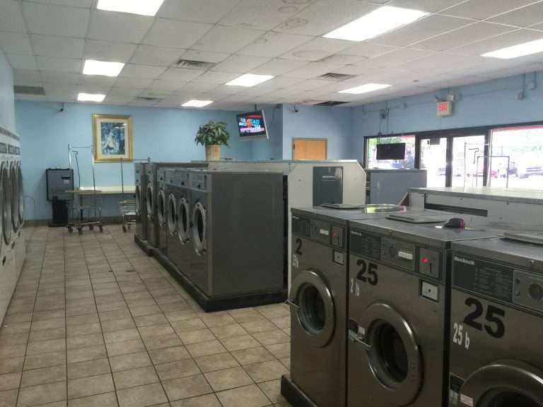 Clean Clothes Dry Cleaners and Alterations - Eastway Drive | 2911 Eastway Dr, Charlotte, NC 28205 | Phone: (704) 567-6224