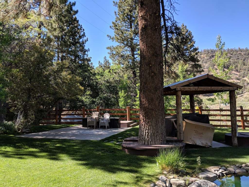 Wrightwood Guest Ranch | 78 Big Pines Hwy, Wrightwood, CA 92397, USA | Phone: (760) 249-5093