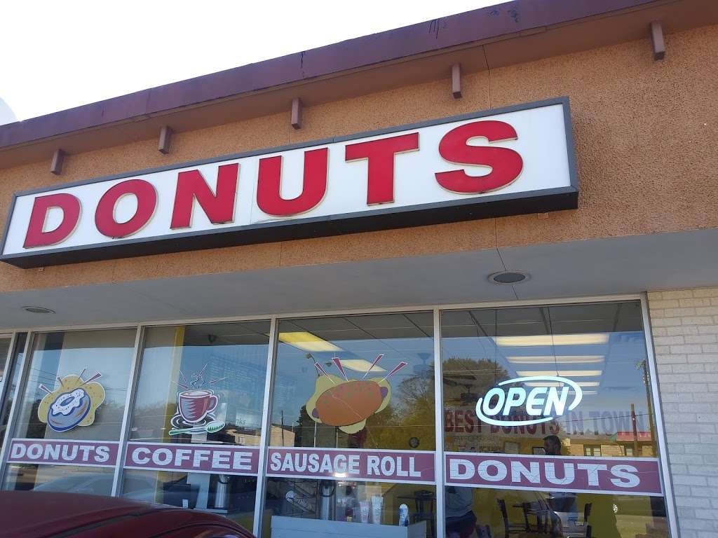 Lancaster Donuts | 630 W Pleasant Run Rd # 148, Lancaster, TX 75146, USA | Phone: (972) 218-1945