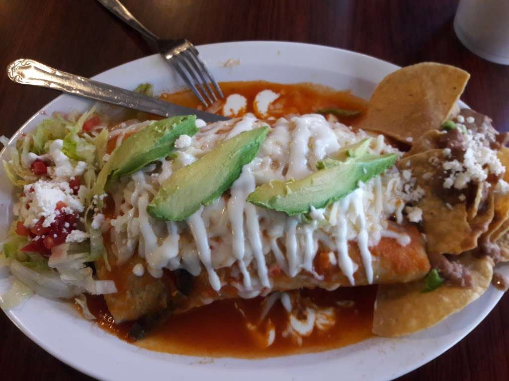 Dona Chuys Mexican Food | 13645 Foothill Blvd, Sylmar, CA 91342, USA | Phone: (747) 999-5270