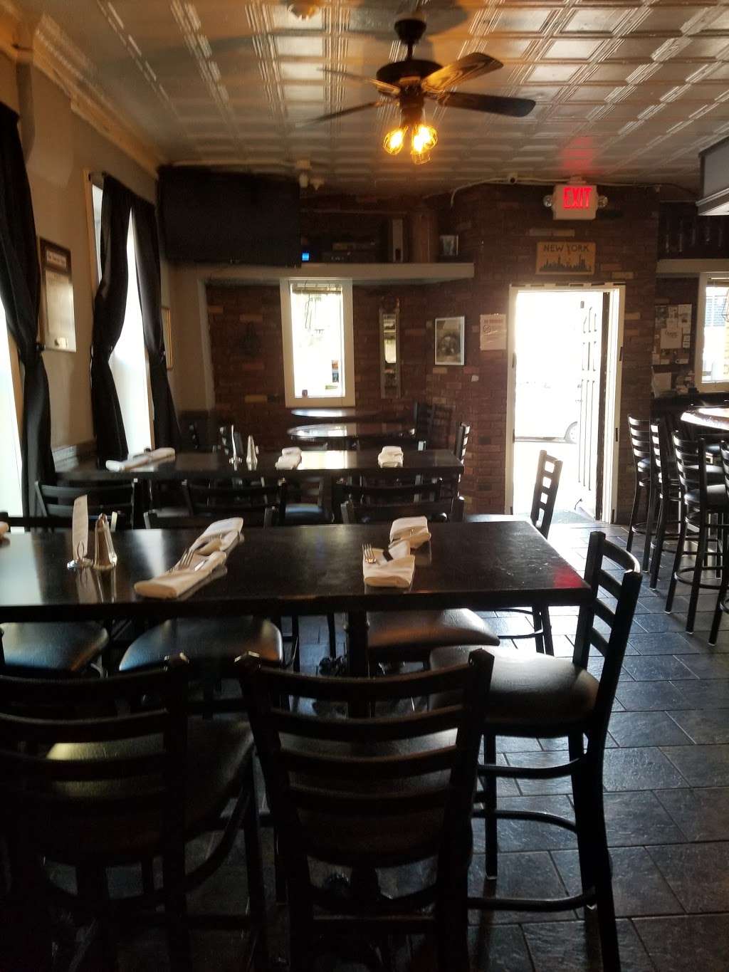 6 Degrees Of Separation | 35 Main St, Ossining, NY 10562, USA | Phone: (914) 432-5969