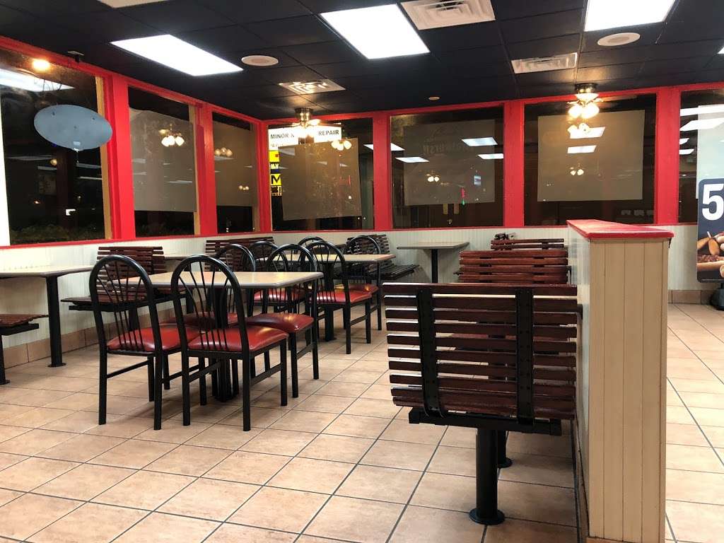 Wienerschnitzel | 24007 Sunnymead Boulevard, Moreno Valley, CA 92553 | Phone: (951) 924-9937