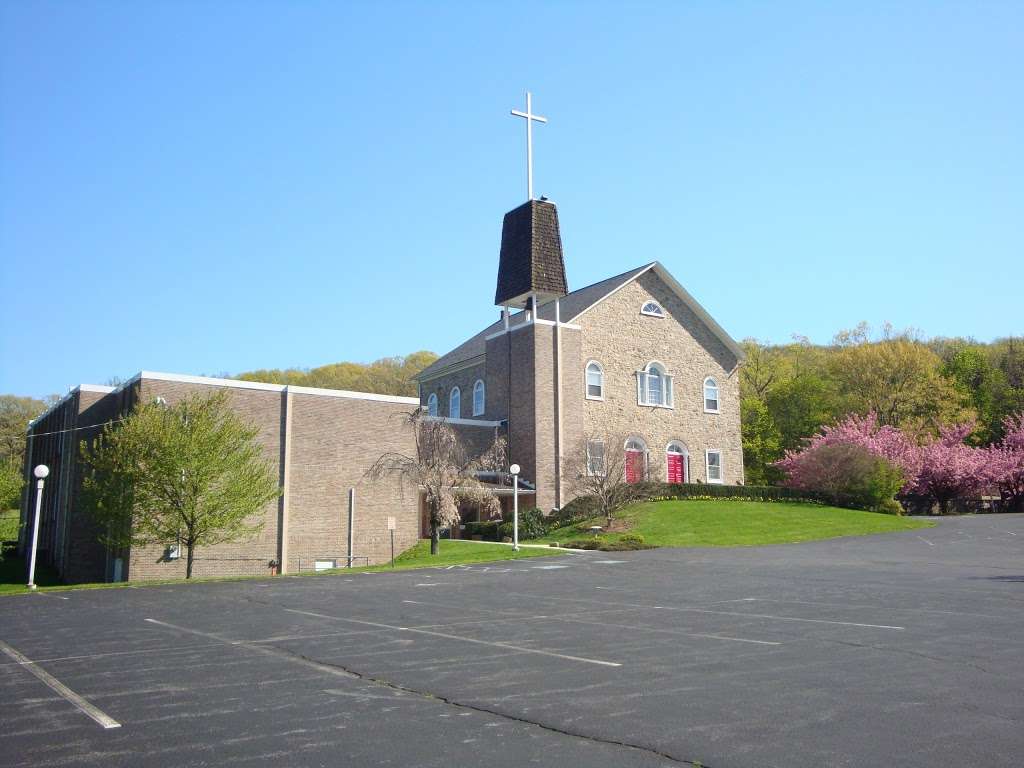 New Jerusalem Evangelical Lutheran Church | 3233 Apples Church Rd, Bethlehem, PA 18015, USA | Phone: (610) 838-0731