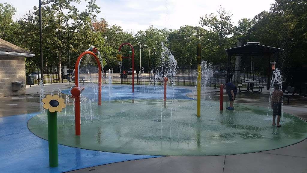 Cohanzick Zoo | 45 Mayor Aitken Dr, Bridgeton, NJ 08302, USA | Phone: (856) 453-1658